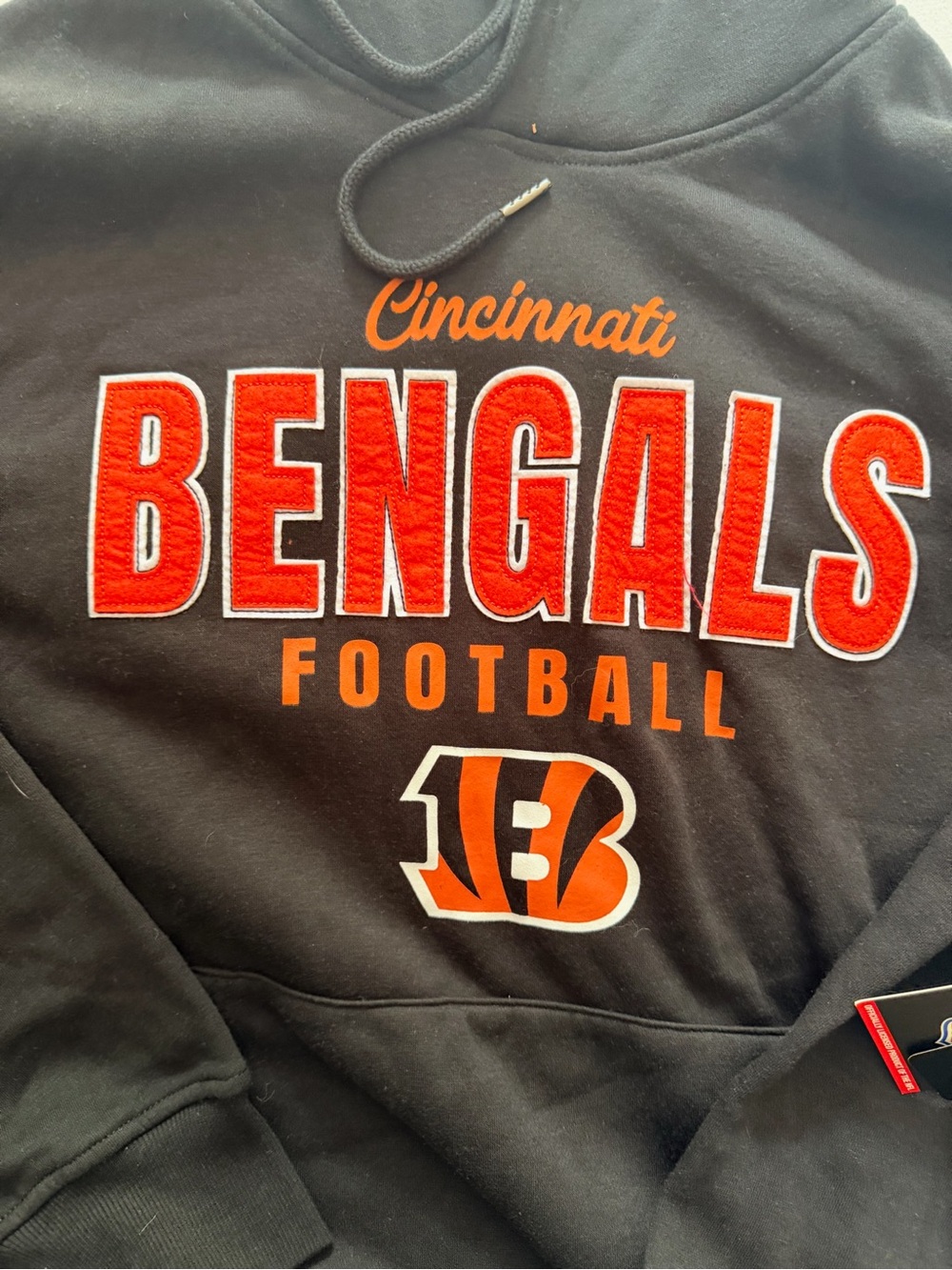 Ultra Game NFL Cincinnati Bengals Black Hoodie Sweatshirt Applique Logo NWT L - Picture 3 of 5
